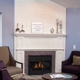 Cozy fireplace / reception area.